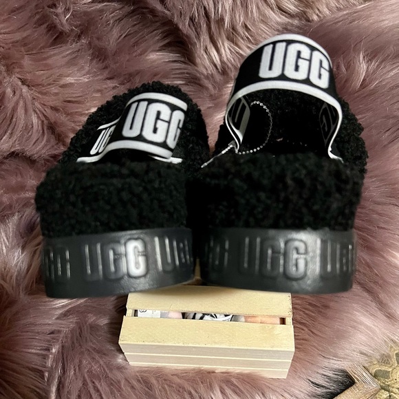 Black Never-worn Ugg slippers - Picture 3 of 8